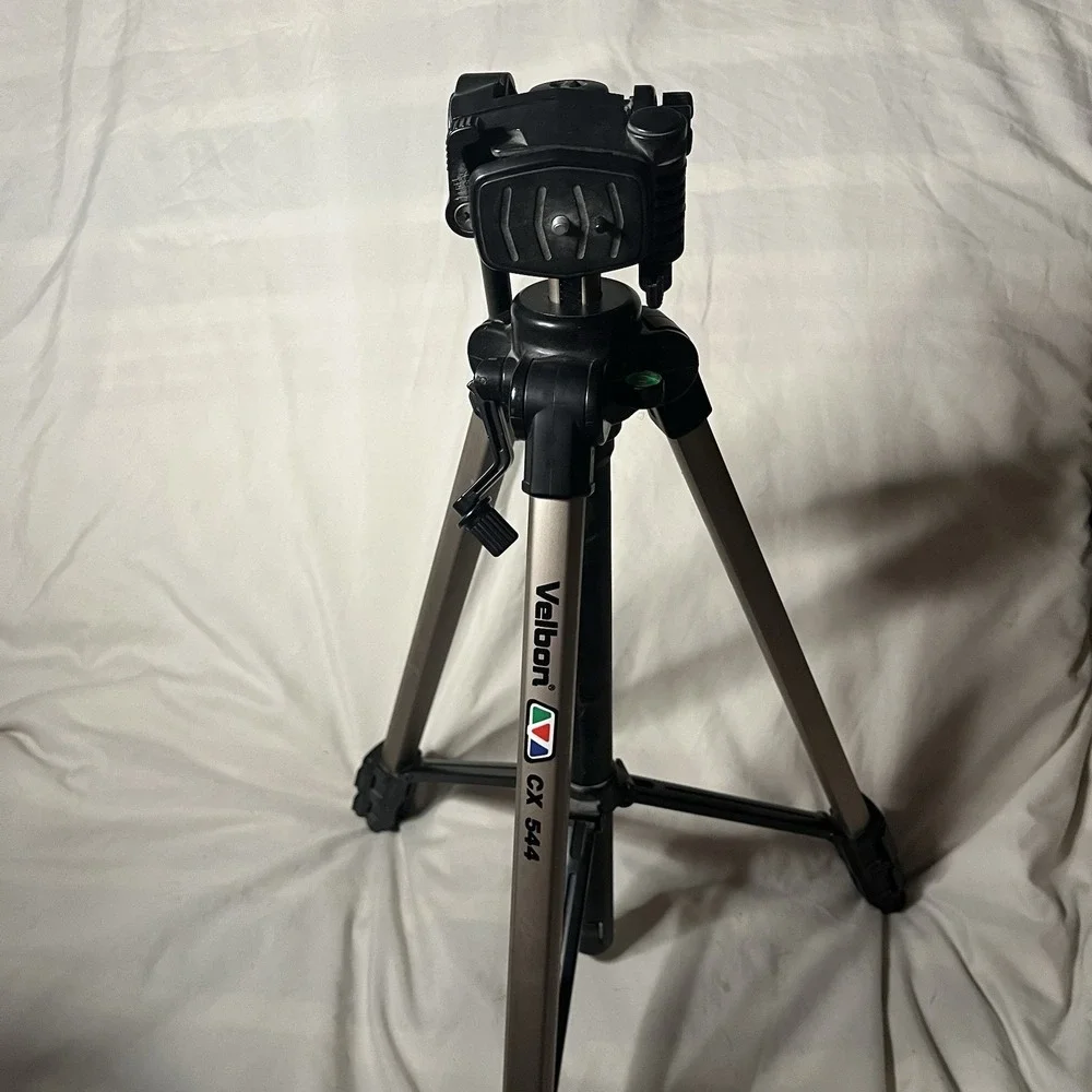 Velbon CX-544 Tripod Fully Extendable Legs Collapsable Lightweight